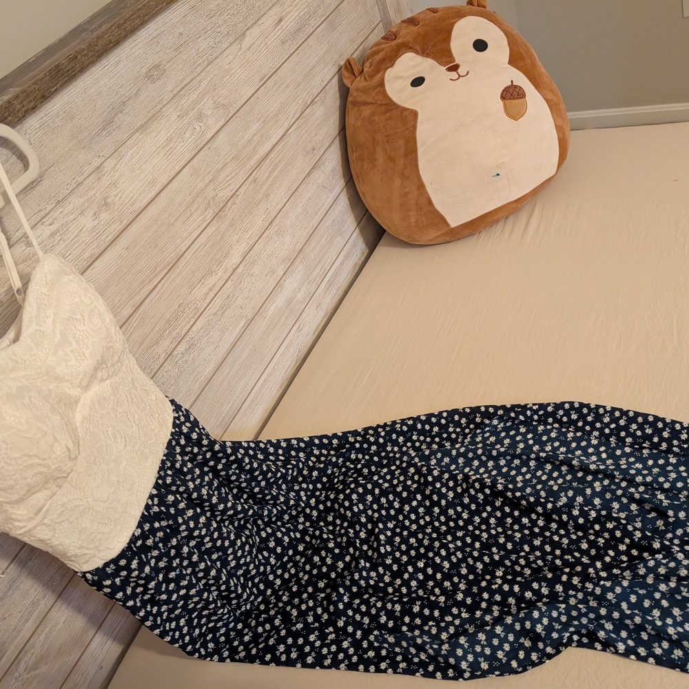 Candie's Cream Lace Dress